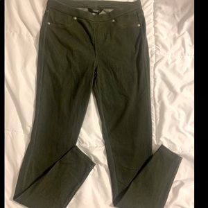 NWOT Simply Vera Wang Olive Green Jeggings Jeans Pants Small Med S 4 6